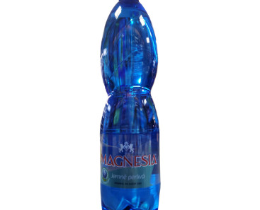 Magnesia Semi-Sparkling Water 1.5L